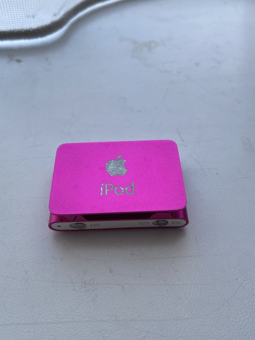 Ipod shuffle розовый