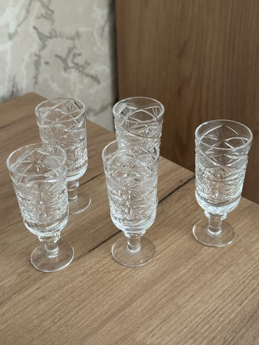 Рюмки и бокалы 2000 тг