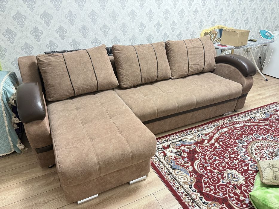 Продам Диван и кресло