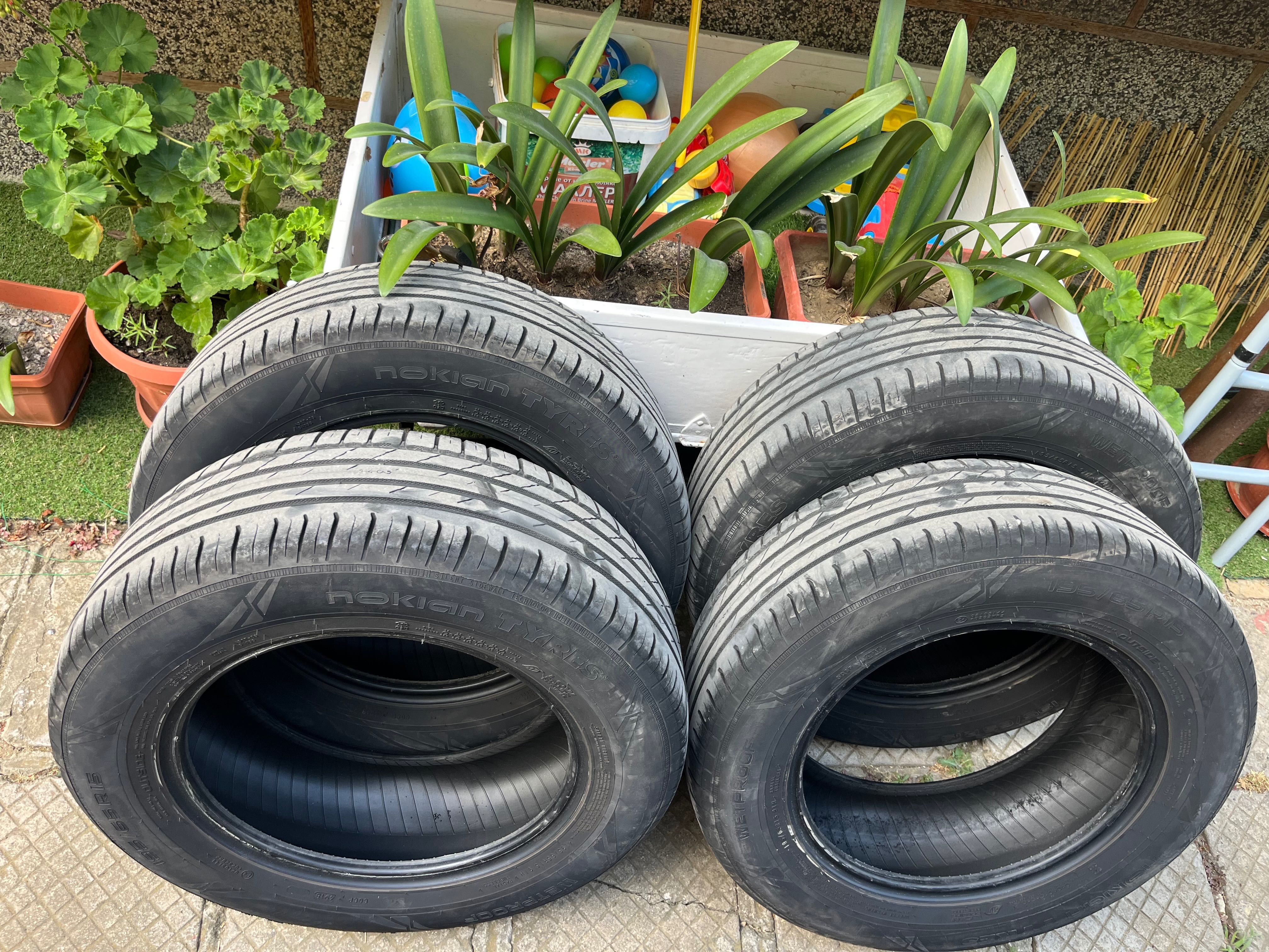 Летни гуми Nokian 195/65 R15