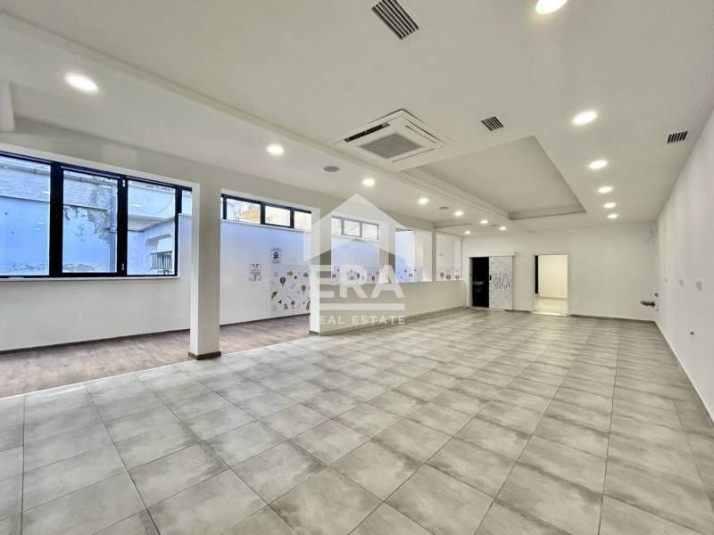 Дава се под наем Заведение в София, Лозенец - 226 кв.м за 2400 € - Снимка #2
