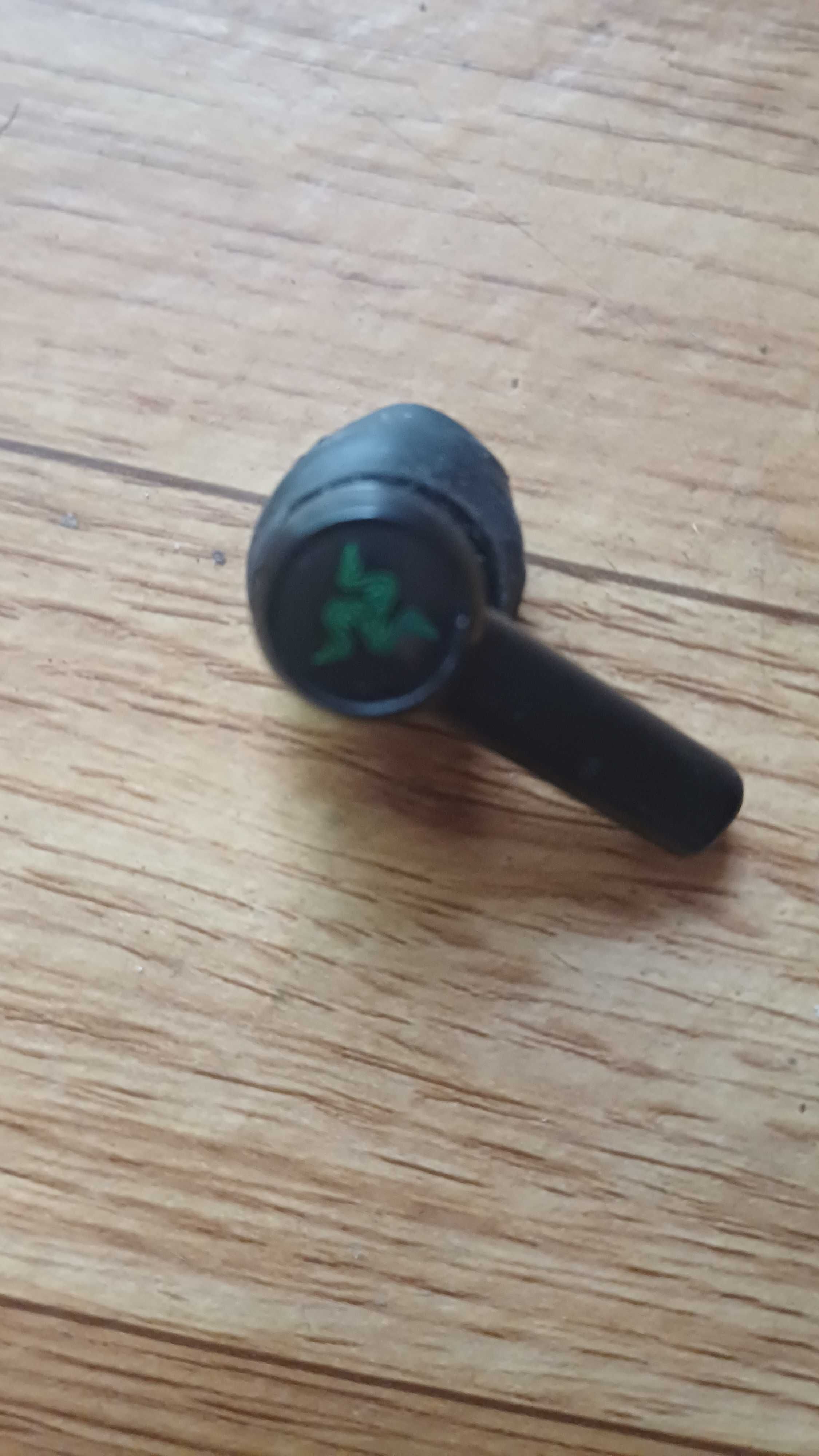 Дясна слушалка Razer true wireless