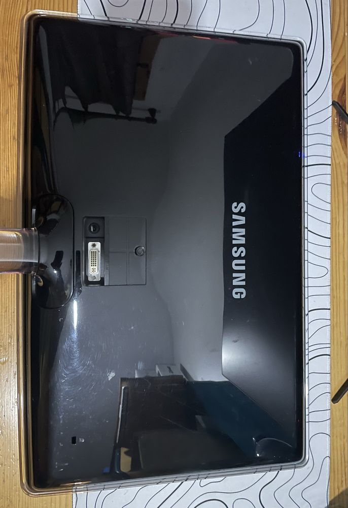 Минитор Samsung