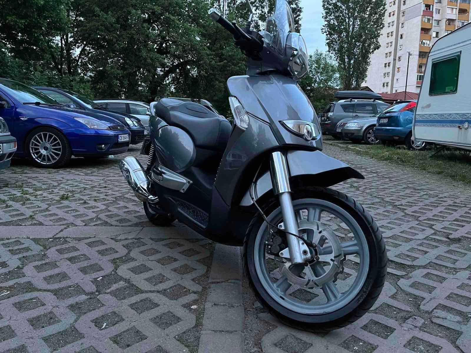 ПИАДЖИО АПРИЛИЯ Скарабео 500 кубика