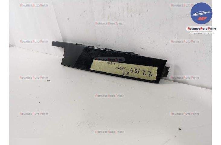 Външна装ировка Дясна Задна B Стълб Ланд Роувър / Land Rover Range Rover