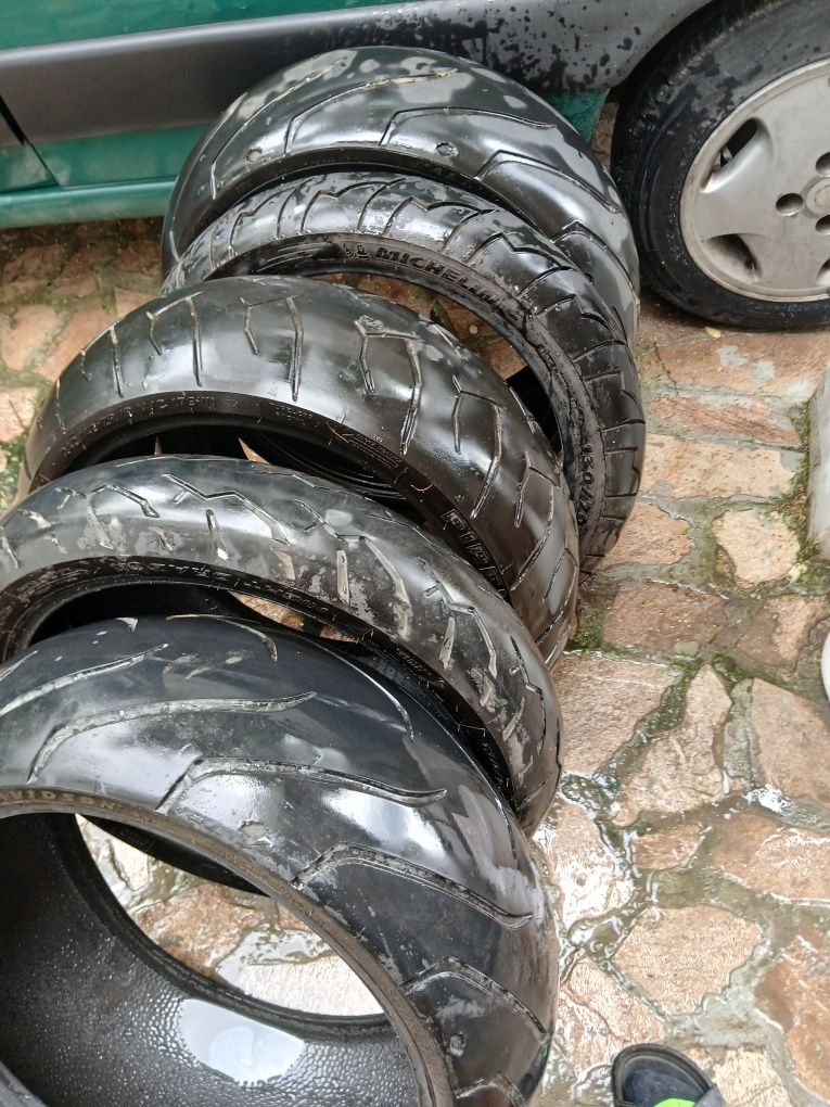 Продавам гуми за Сузуки Булевард М109R