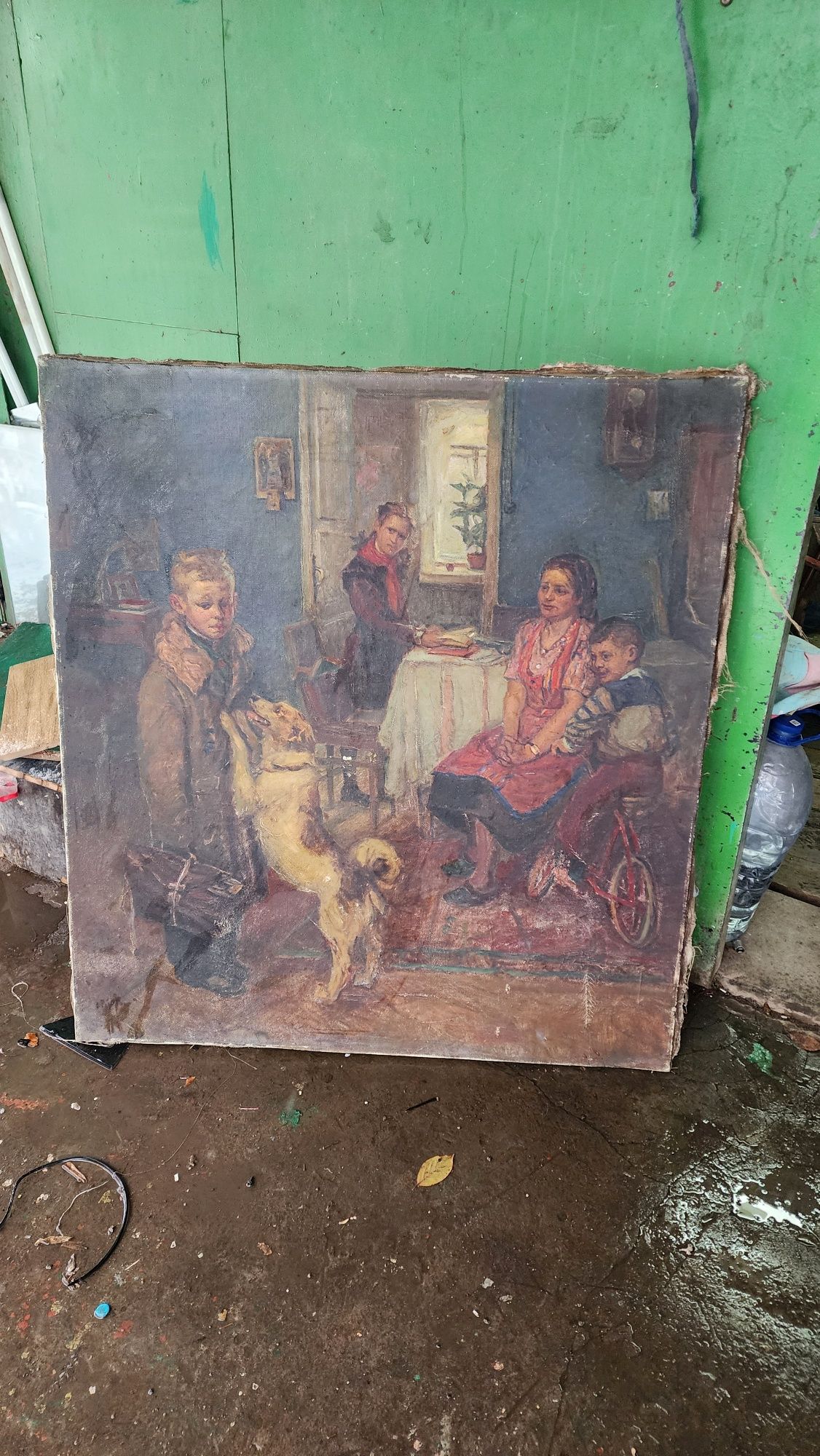 Картина крупная.
