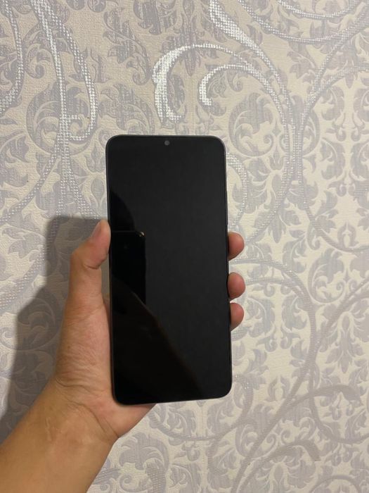 Продается телефон