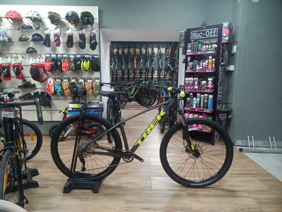 Bicicleta TREK Marlin 6 Gen2 marime ML - in stoc EST BIKE Funky Sports