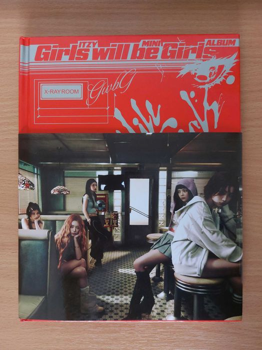 Албум на ITZY - Girls will be girls