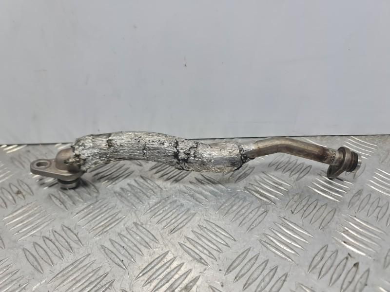 Conducta racire ulei Opel Astra J 1.6CDTI 136cp 100kw; 1.6CDTI 110cp 8