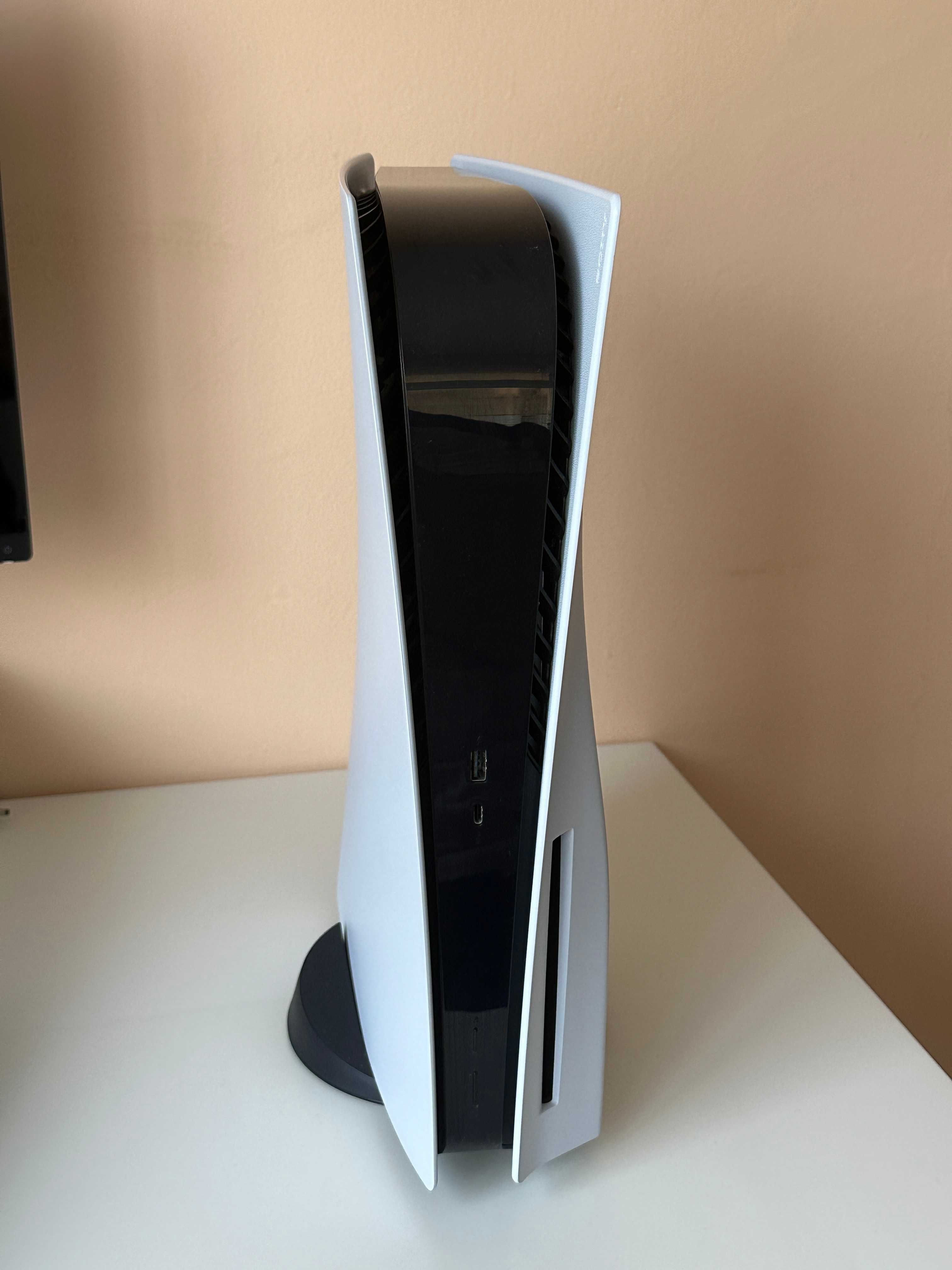 PlayStation 5 disk version - 2 джойстика