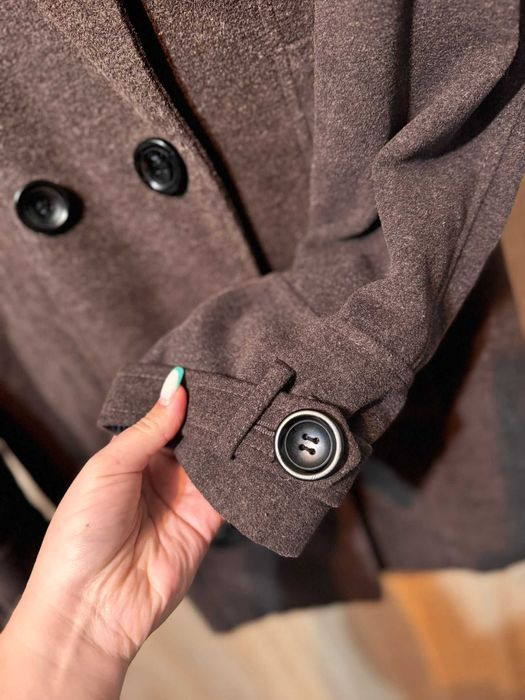 Geacă de iarna cu glugă