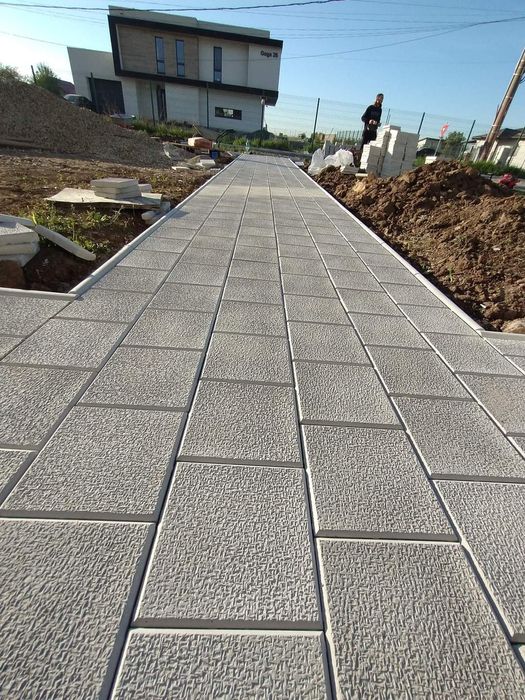 Promoție pavaje si pavele din beton model Top Combi Montaj Transport