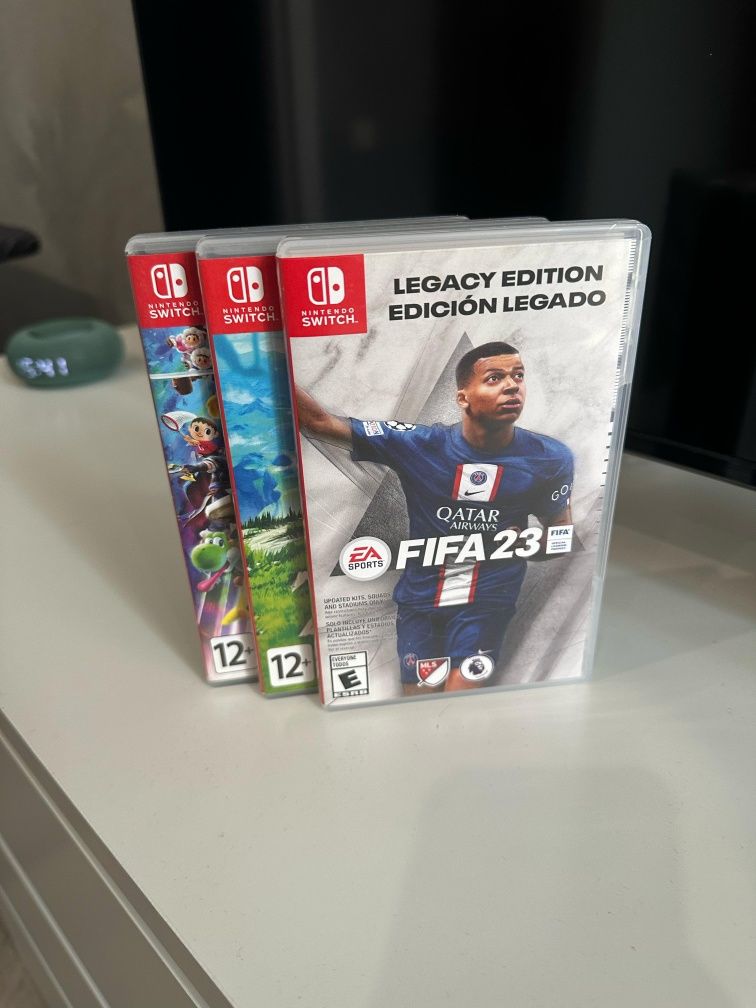 Nintendo  Switch