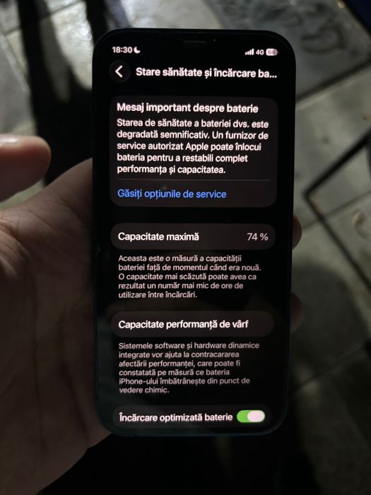 Vand iphone 12 pret fix