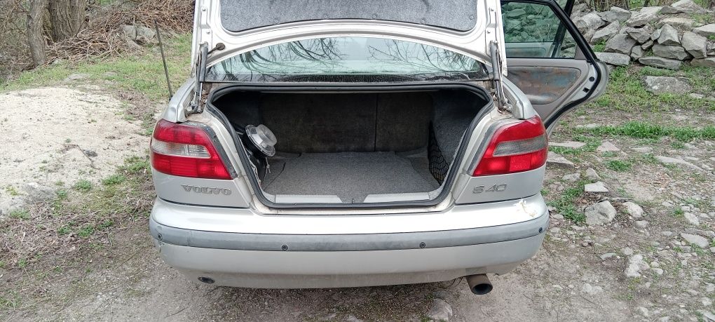 Volvo s40 на части