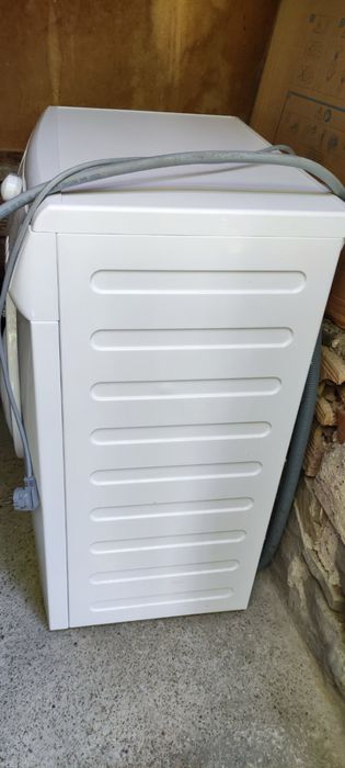 Пералня Zanussi ZWG6100K, 6 кг, 1000 RPM, клас A+