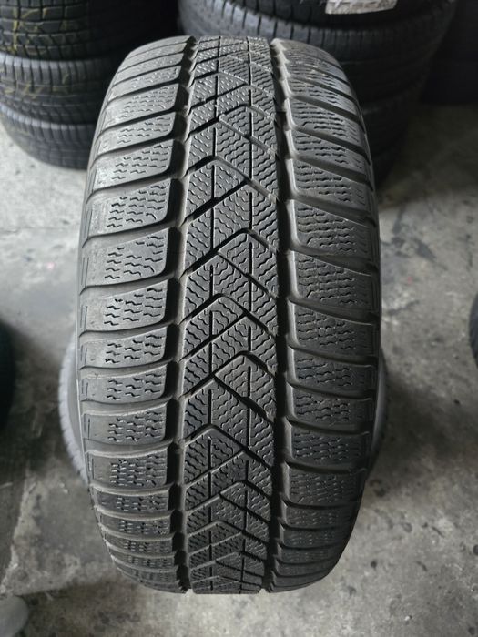 Pirelli 225/50 R17 98H MS iarnă runflat