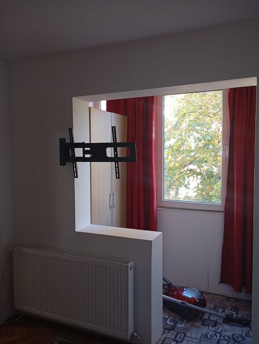 Închiriez apartament 2 camere-centrală nouă