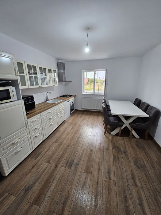 Vând casa in cartierul Banovita