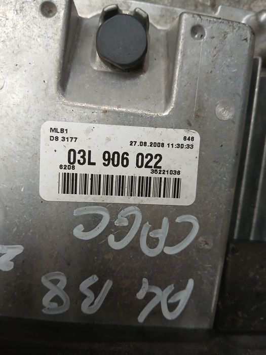 Calculator motor ECU audi a4 b8 CAGC 03L 906 022