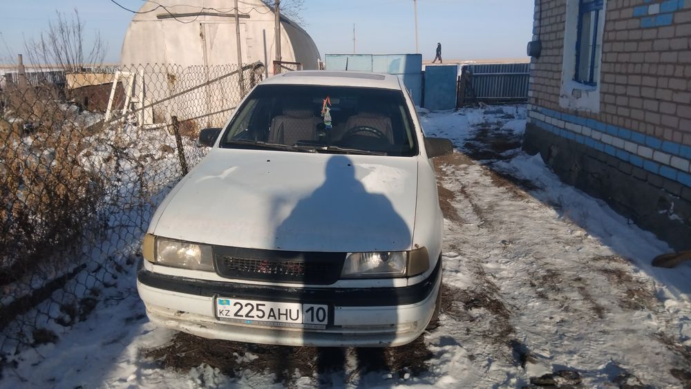 Опель вектра 1995г 2.0