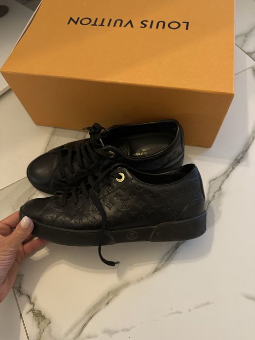 Обувки Louis Vuitton