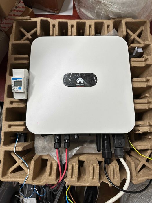 Invertor Huawei SUN2000-6KTL-L1 – 6 kW - folosit garanție până în 2033