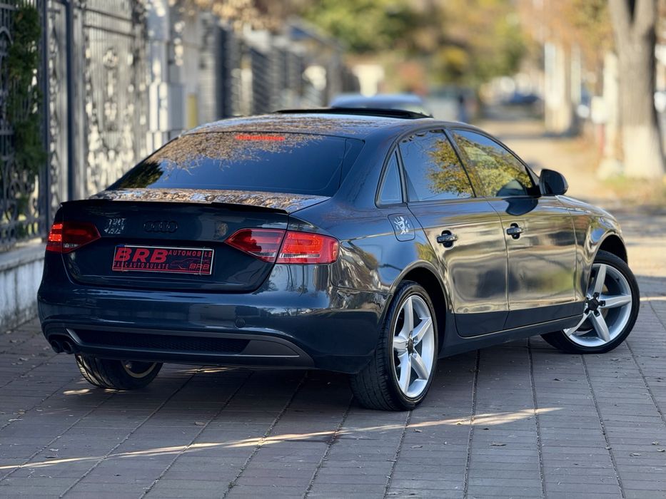 • Audi A4 B8 2010 • 2.0 Diesel / Bixenon / Trapa • Parc Auto RATE •