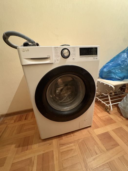 Продам стиральную машину