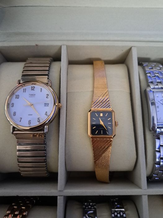 Colectie-12 ceasuri funcționale ± 3 brățară, cutie inclusă