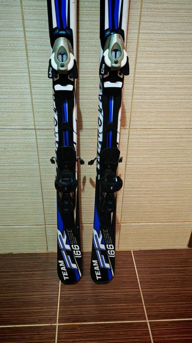 Schiuri atomic 165-166 cm-clapari ski
