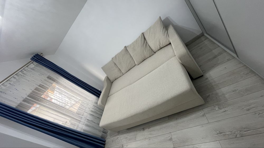 Vand canapea de stofa