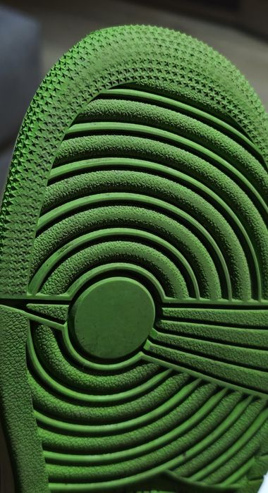 Nike Air Jordan 1 Altitude Green/Sail Mid