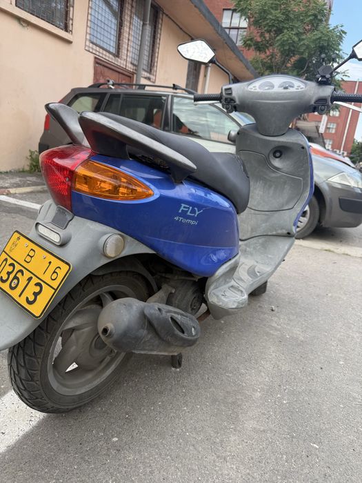 Piaggio Fly 50 4T