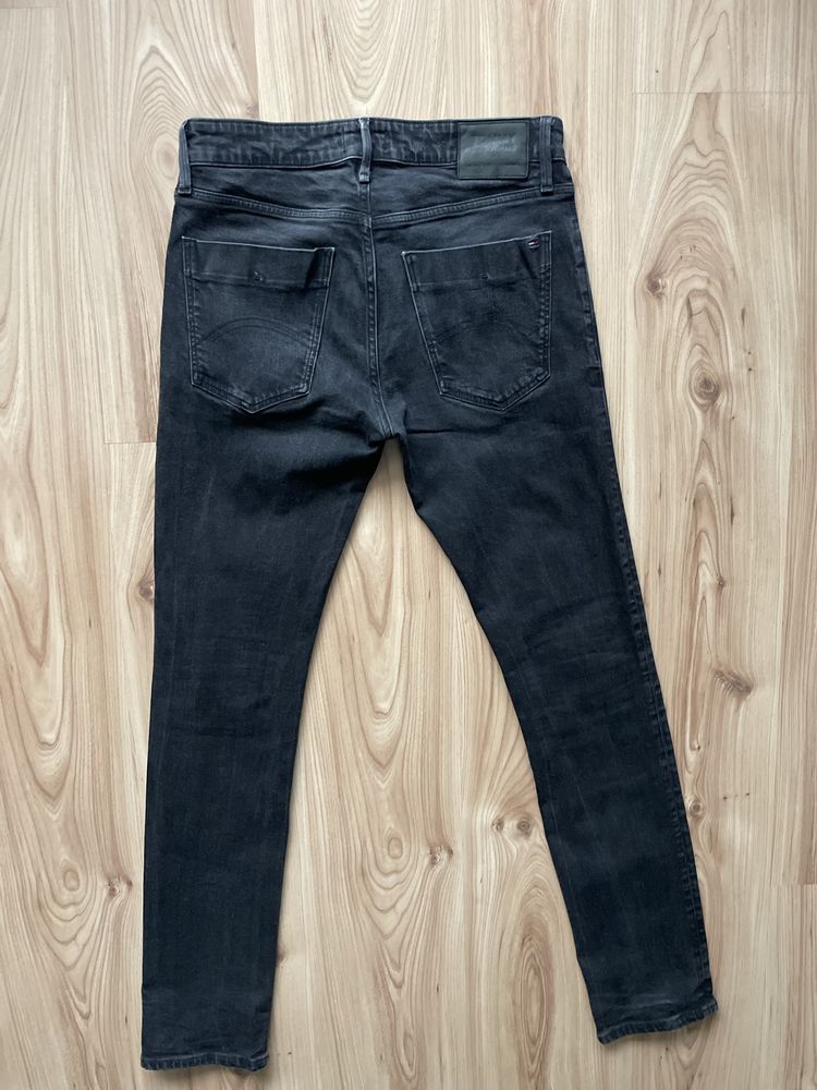 TOMMY HILFIGER / мъжки дънки W33