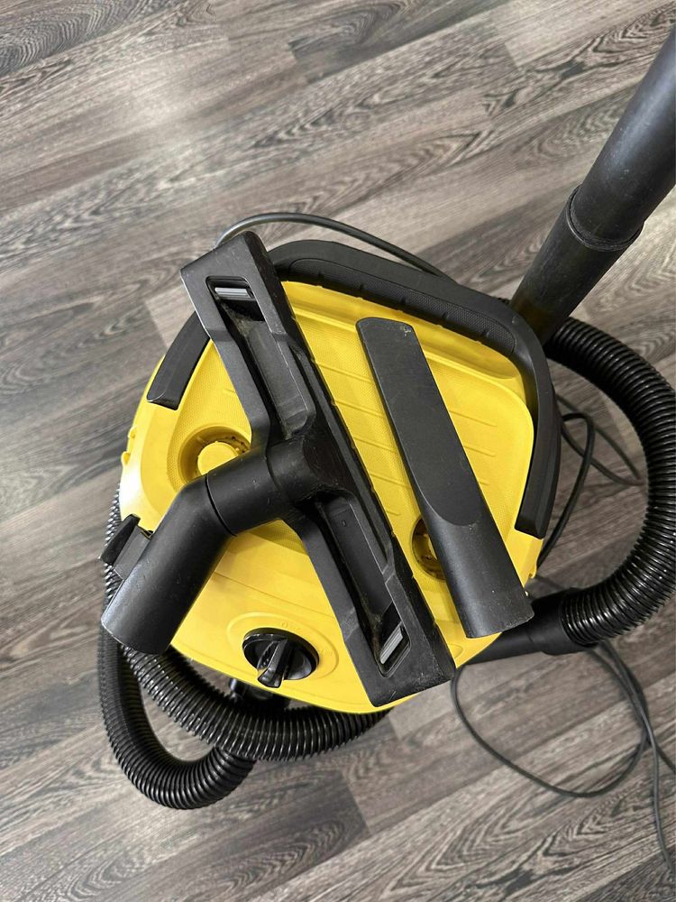 Прохосмукачка Karcher