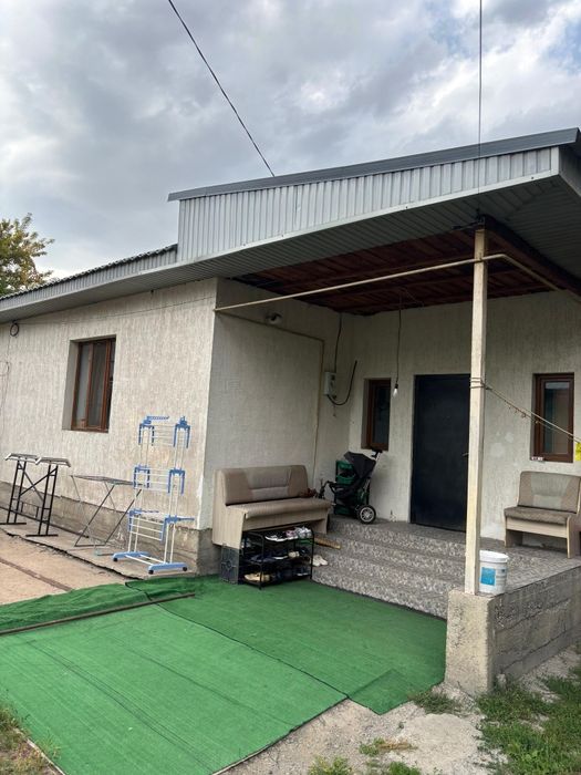 Срочно продаётся дом в центре города Талгар