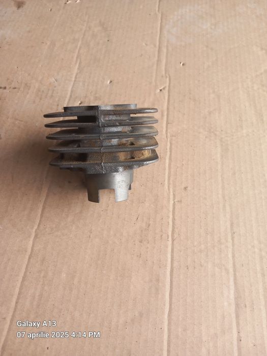 Cilindru piaggio zip,nrg/Far scuter.