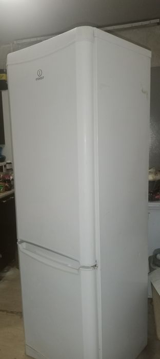 Холодильник Индезит