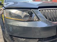 Inlocuire Lumina de zi Skoda Octavia DRL Reparatii Faruri