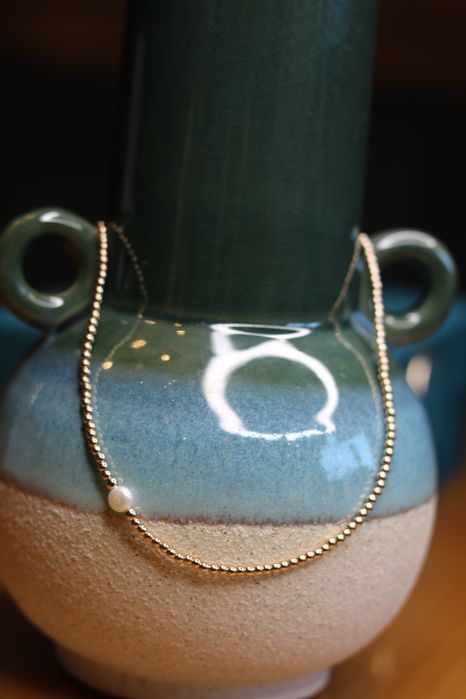 Колиета и гривни с перли и ест.камъни