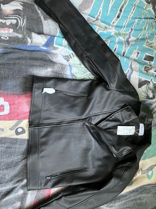 Ново кожено яке с етикет - еко кожа