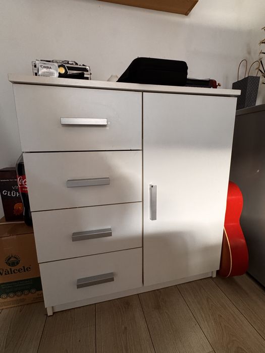 Corp alb de mobila cu sertare