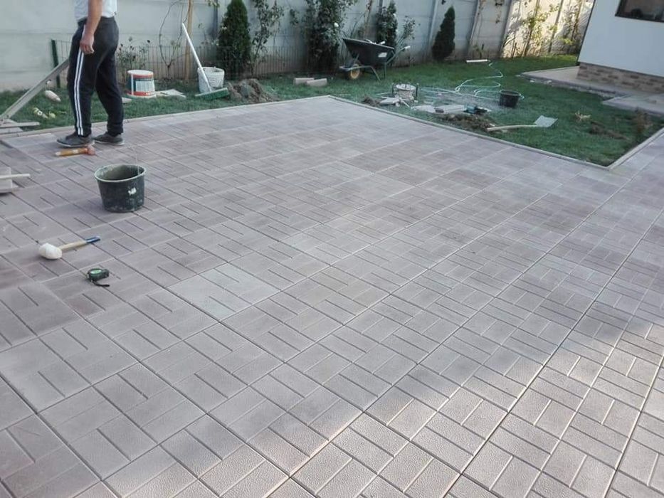 Pavele si Pavaje Productie si Montaj diferite modele si culori