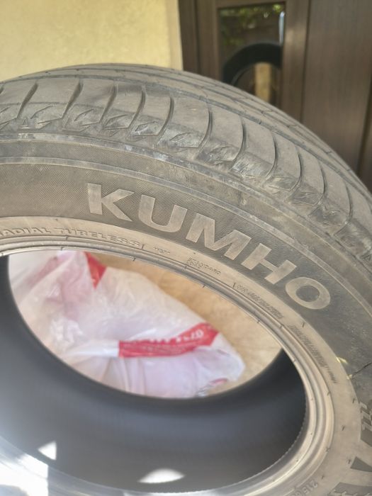 Vand 4 cauciucuri vara Kumho 215/60/R17