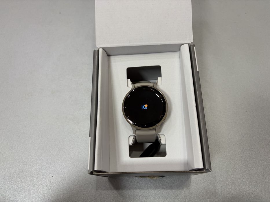 Smartwatch Garmin Venu 3S, Gps, 41mm, Bej/Auriu
