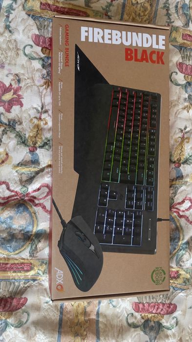 Мишка клавиатура и мауспад