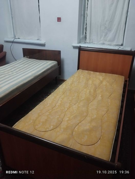 Срочно продается кровать односпальные.
